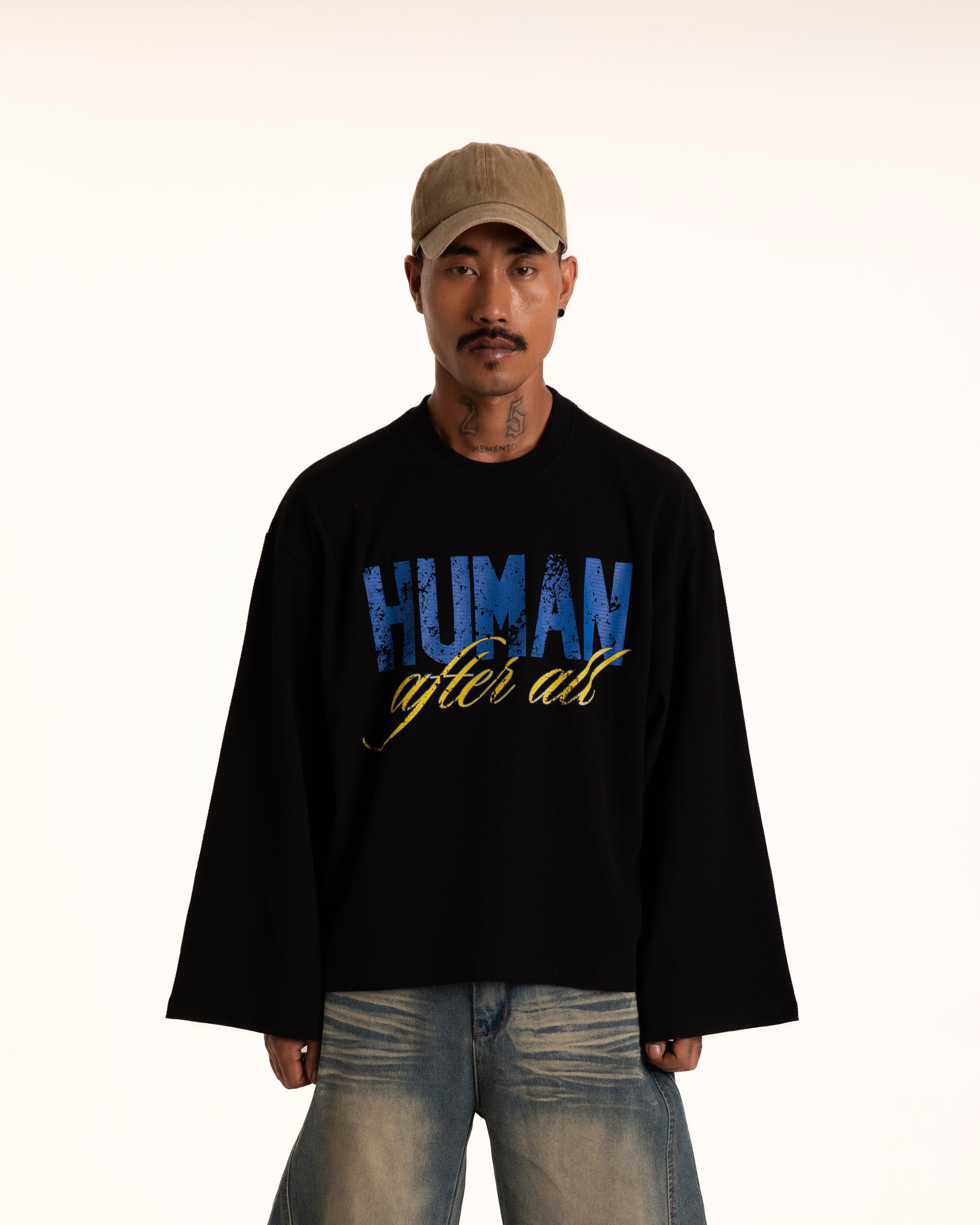 Waffle Black Crewneck